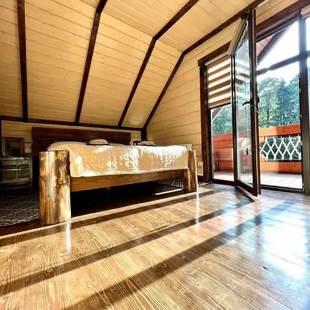 в обіймах гір Lejlighed