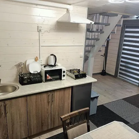 в обіймах гір *