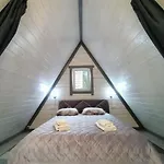 Apartment в обіймах гір