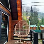 в обіймах гір * Synevyrs'ka Polyana